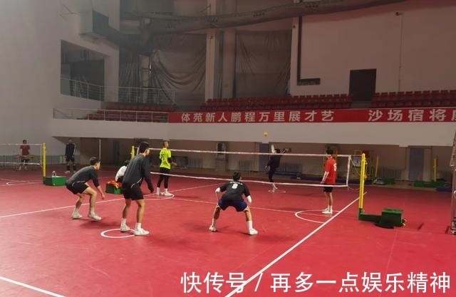 智能网球训练系统(图1)