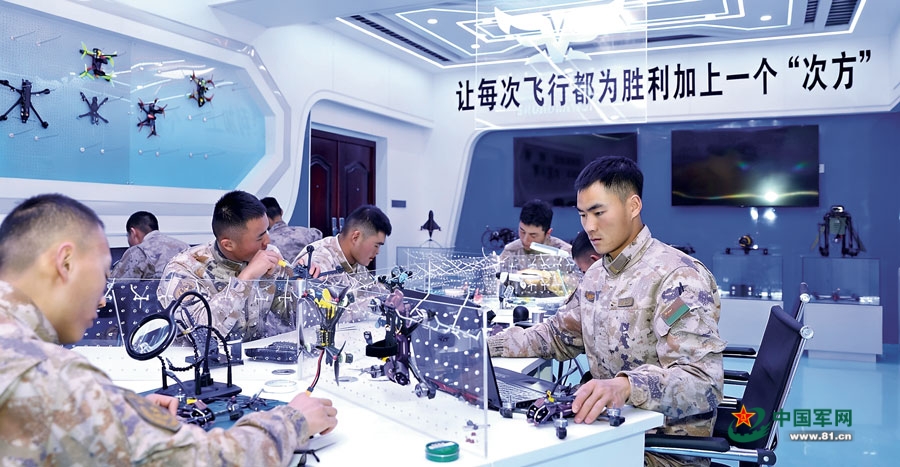 军营观察丨“翼次方”工作室成长记(图1)