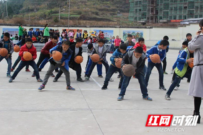 开炼(篮球系统训练自学平台) v144 苹果手机版(图1)