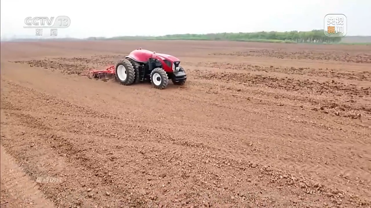 焦点访谈丨科技赋能春耕 从自动到自主 中国农业迈向智慧时代(图6)