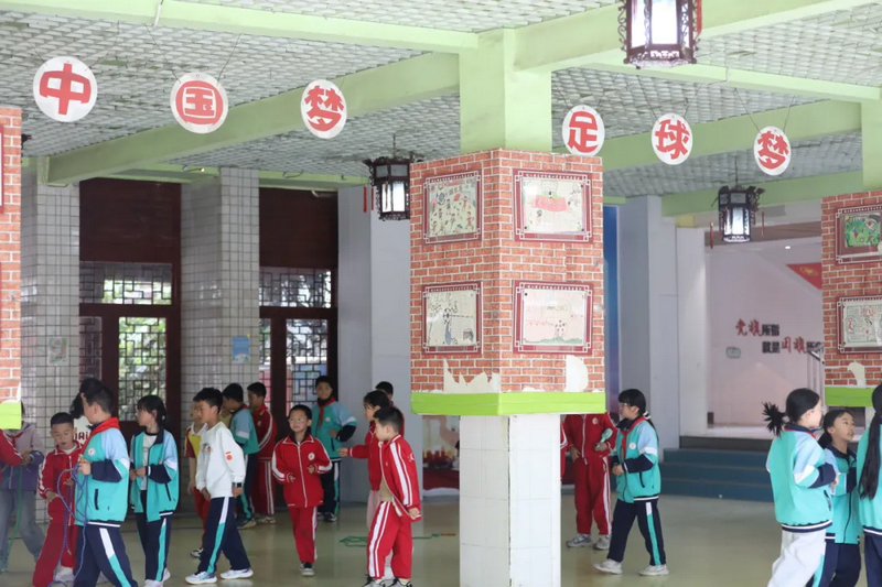 绿茵逐梦！观山湖的足球少年们把热爱踢进了国家队(图7)