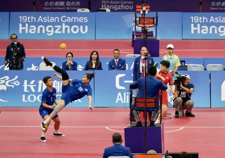 中青宝(300052)_最新价格_行情_走势图—东方财富网(图1)