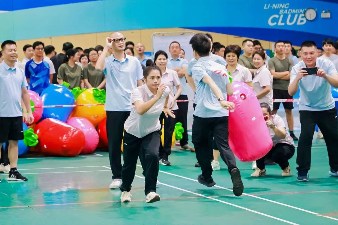 展示良好风采激发干事热情——南宁市直机关“民族团结杯”健身运动会火热举行(图3)