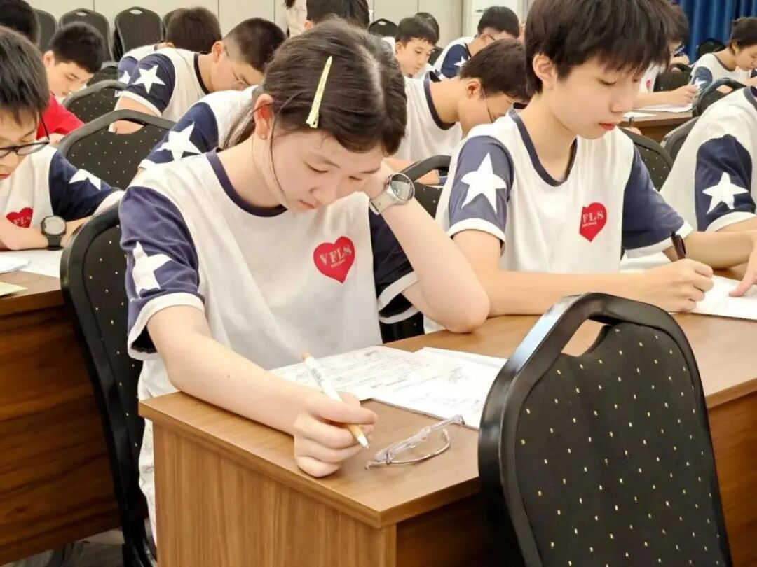 东莞这所知名学校复读部正式招生！这个分数可免学费！(图6)