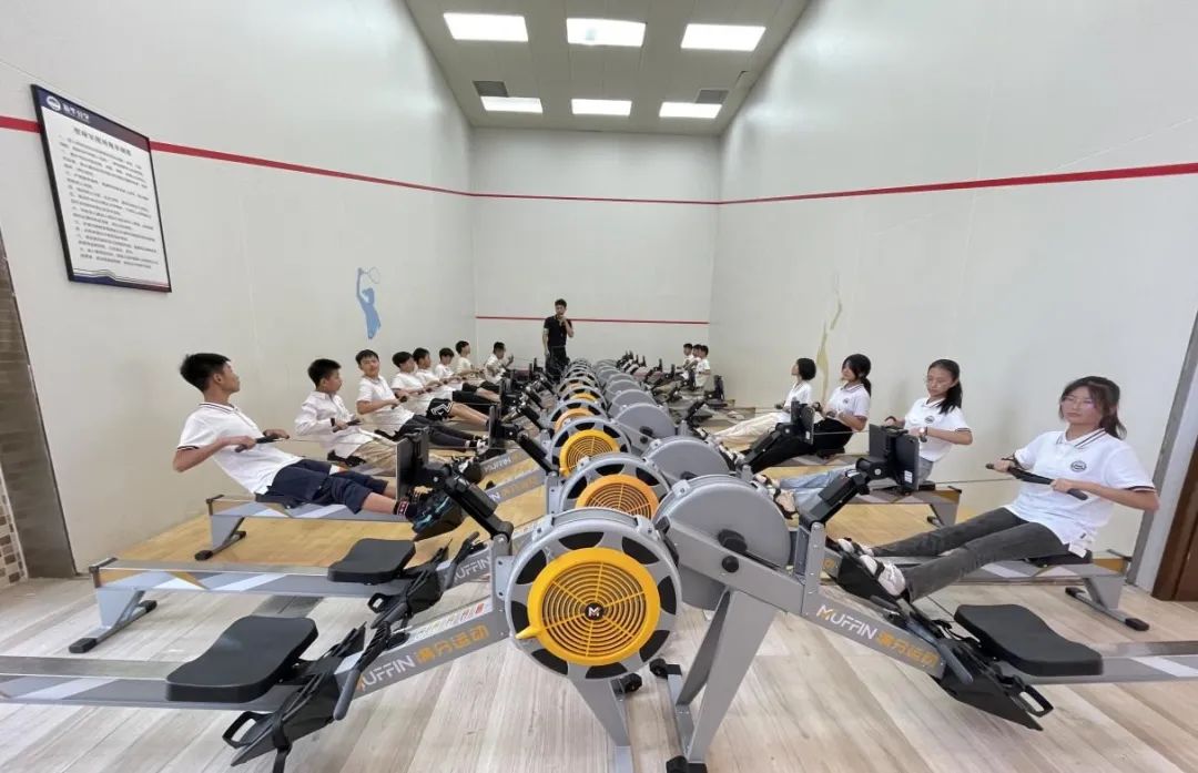 久远银海吴钒：从智能问答到边聊边办公共服务智能体正进入数字员工时代(图1)