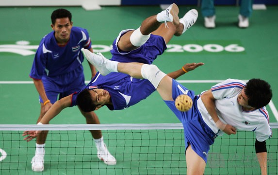 全国铜奖！天台坦头中学藤球队：农村藤球梦能否在亚运赛场绽放？(图1)